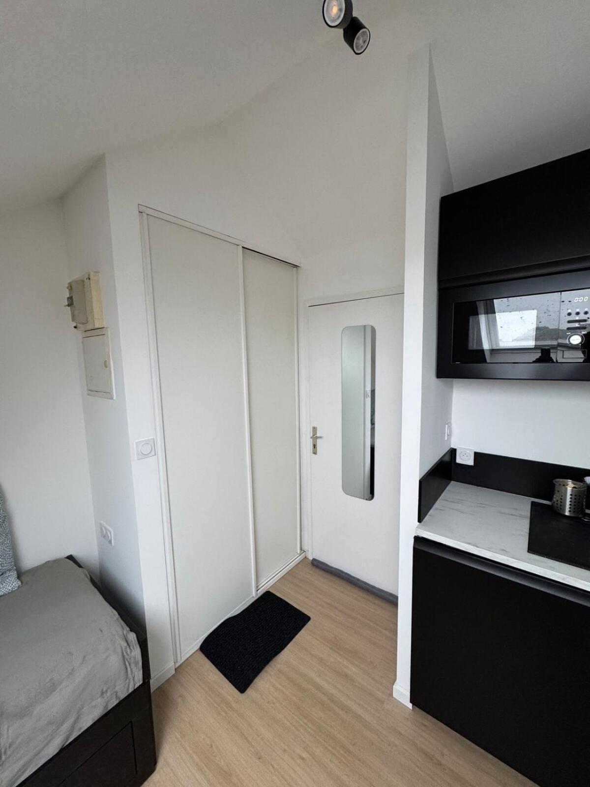 5-star 30c Rue General Margueritte Appartement *